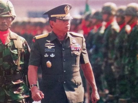 Kisah Jenderal Jebolan Kopassus di Balik Tradisi Prajurit TNI AD Pakai Jam di Tangan Kanan