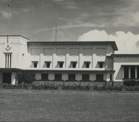 Hikayat Gedung Loji Batavia, Dulu Dianggap Lokasi Penyembahan Setan