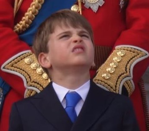 Portrait of Prince Louis' Funny Reactions When Bored at Royal Events