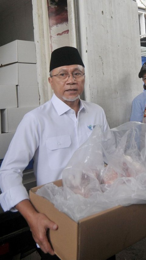FOTO: Rayakan Iduladha, Menteri Perdagangan Salurkan 174 Hewan Kurban