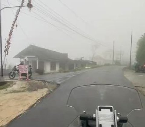 Solusi Bikin Hajatan di Jalan, Buat Underpass untuk Lewat Pemotor!