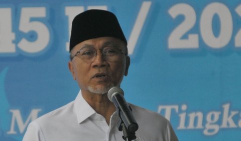 Sebelumnya, Ketua Umum PAN Zulkifli Hasan mengusulkan nama Ridwan Kamil sebagai calon gubernur Jakarta.