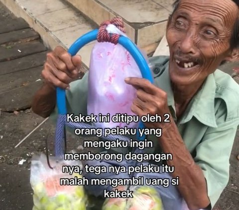 Pilu Kakek Penjual Manisan Dihipnotis Dua Orang yang Mengaku Akan Borong Dagangannya, Uang Rp600 Ribu Raib