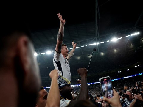 FOTO: Momen Perpisahan Toni Kroos dengan Real Madrid, Berakhir Penuh Cerita Manis