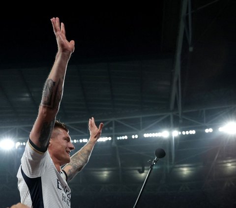 FOTO: Momen Perpisahan Toni Kroos dengan Real Madrid, Berakhir Penuh Cerita Manis