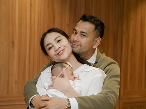 Raffi Ahmad Finally Reveals Baby Lily's Face with His Two Sons
