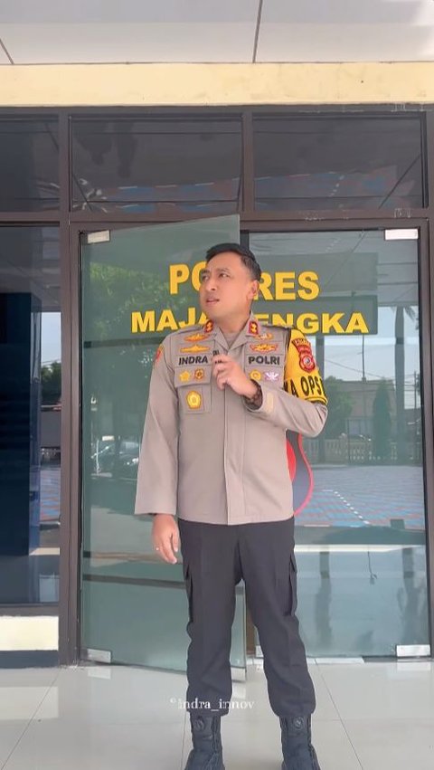 Kapolres Periksa Anggota <br>