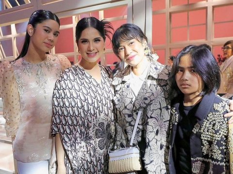 Penampilan Aira Anak Annisa Pohan saat Hadir di Acara Fashion Show, Punya Tubuh Tinggi Hingga Disebut Cocok jadi Model