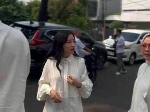 Sama-sama sedang Hamil Anak Kedua, ini Potret Cantik Nikita Willy dan Winona Willy yang Selalu Kompak