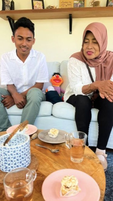 Diundang Besan Bule Makan Malam, Ibu Asal Indonesia Deg-degan Coba Makanan di Belanda, Sang Anak 'Biasa Makan Nasi Tempe'<br>