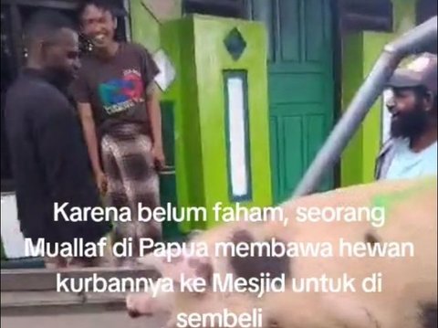 Viral Mualaf di Papua Bawa Babi ke Masjid untuk Kurban, Niat Baiknya Tuai Pujian