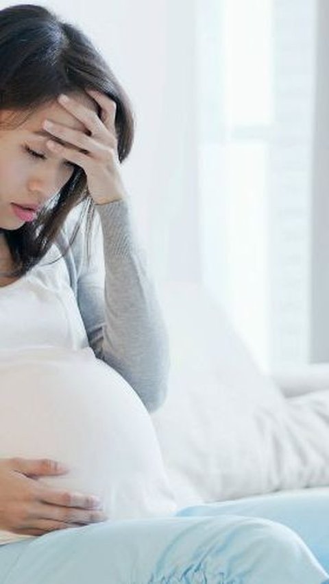 Pada trimester pertama, makanan pedas juga mungkin akan memperparah morning sickness yang ibu hamil alami.