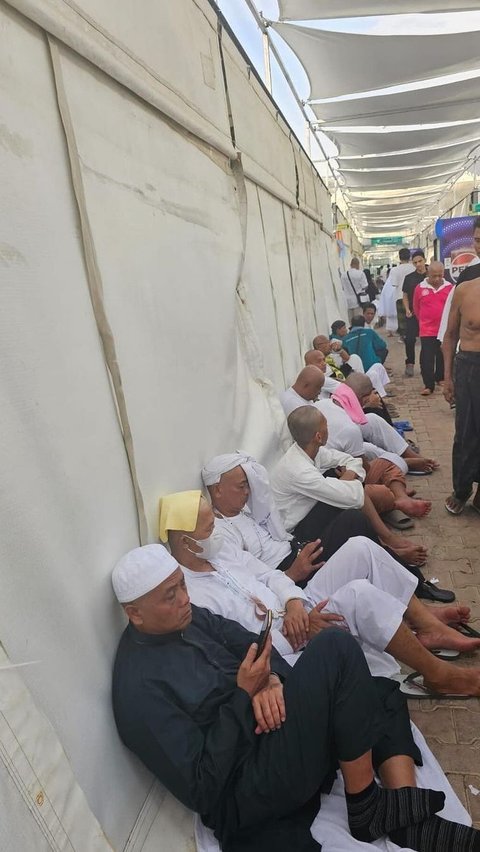Soal Penyelenggaraan Haji, Pengamat Kritik Soal Tenda di Mina Kelebihan Kapasitas<br>