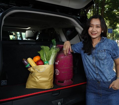 Hindari terjebak pada pedal gas, bijaklah dalam memilih karpet mobil.