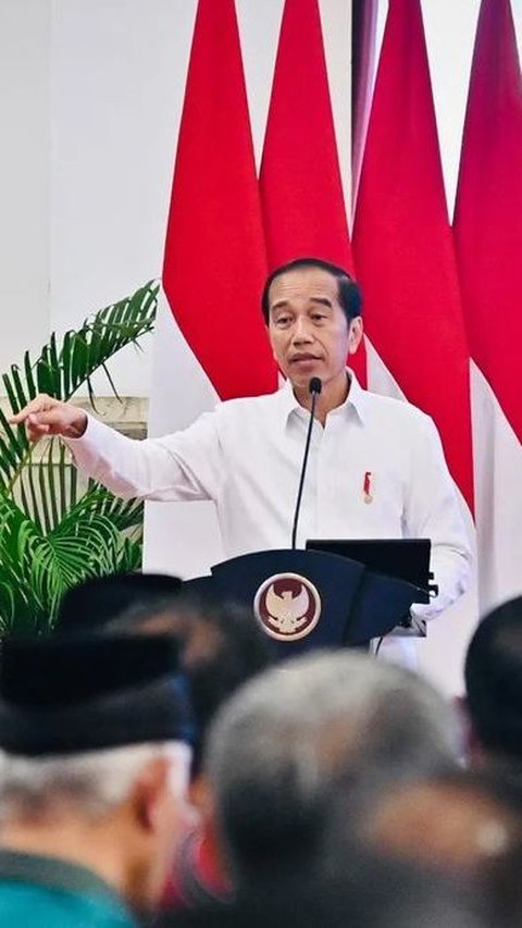 Detik-Detik Presiden Jokowi Umumkan Kedatangan Ancaman Panjang Mulai Juli