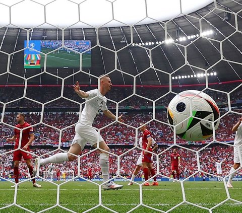 FOTO: Dramatis! Gol Luka Jovic Selamatkan Serbia dari Kekalahan Lawan Slovenia di Euro 2024