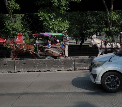 Selama ini, ungkap Rijal, layanan sosial berupa ambulans dan klinik kesehatan gratis yang digelar pihaknya telah banyak dimanfaatan warga.<br>