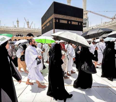 More than 1,000 Hajj Pilgrims Died Due to Extreme Heat, Many Bodies Lying on the Road