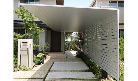 <b>9. Semi Outdoor Garage Design</b>