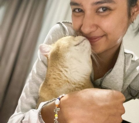 Deva Mahenra dan Mikha Tambayong Pamer Peliharaan Kucing, Bilang Lebih Baik Tinggal Sama Hewan Daripada dengan Ipar