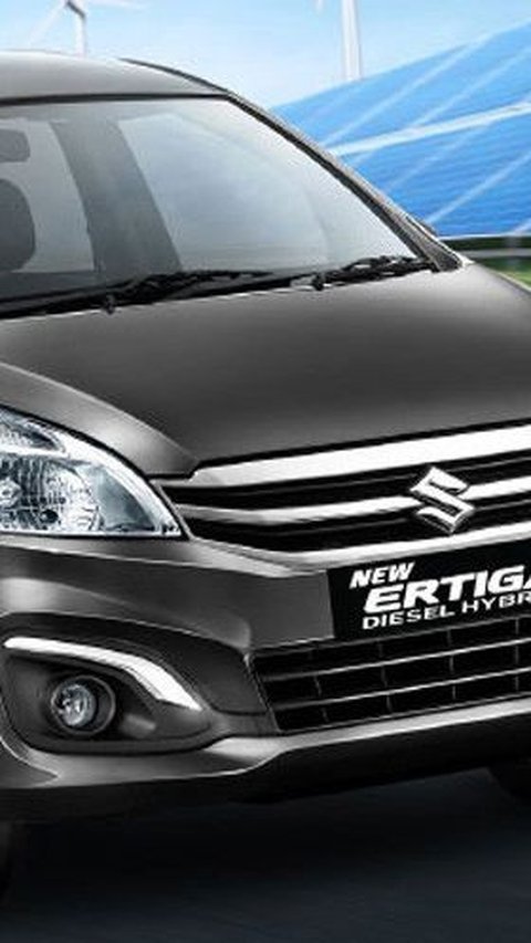 Diberikan informasi mengenai spesifikasi dan harga mobil terbaru Suzuki Ertiga Hybrid