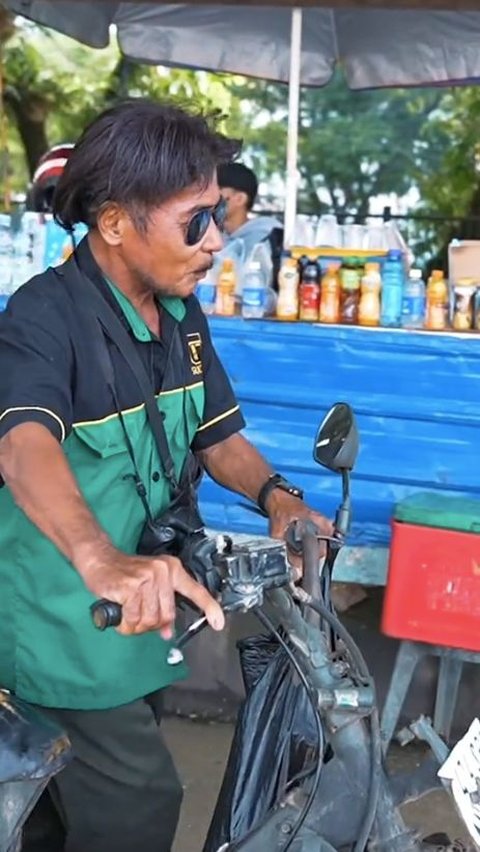 Eks Jenderal Bintang 2 Ini Kasih Motor ke Anjas, Sosok Pria Kendari yang Terkenal dengan Motor Bututnya, ‘Kayak Mimpi Saja Ini’<br>