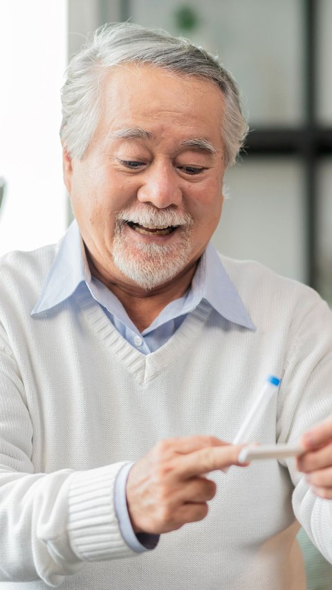 Manfaat nutrisi dalam daun salam yang berfungsi untuk menjaga kesehatan tubuh.