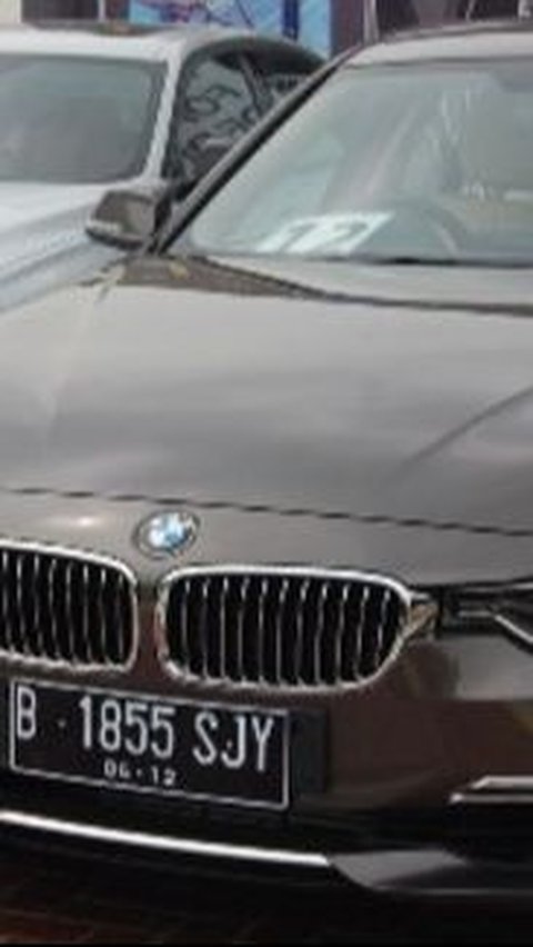 Segini Besarnya Pajak Mobil BMW Tahun 2024