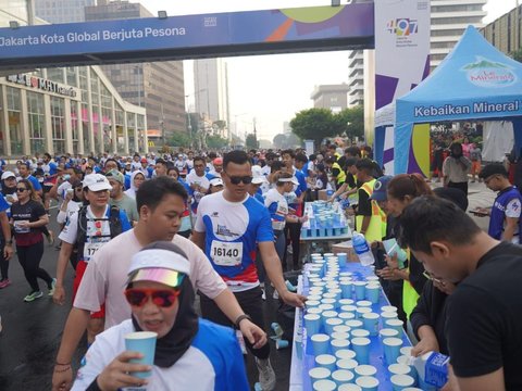 Jakarta International Marathon 2024 Successfully Held, Le Minerale Present to Fulfill the Hydration Needs of Participants