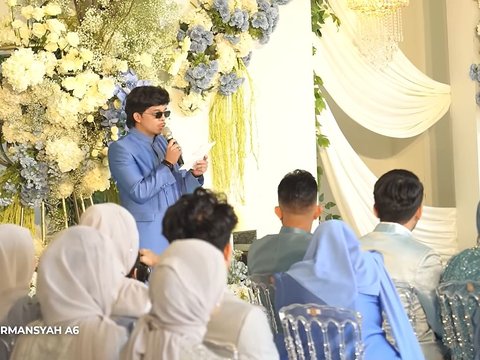 Momen Adjie Massaid 'Hadir' di Lamaran Aaliyah dan Thariq, Acara Semakin Haru