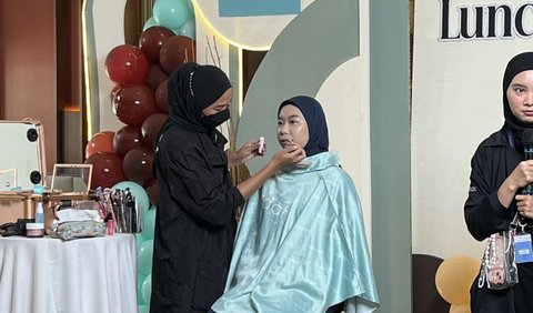 Aplikasikan Contour untuk Makeup yang Lebih Berdimensi