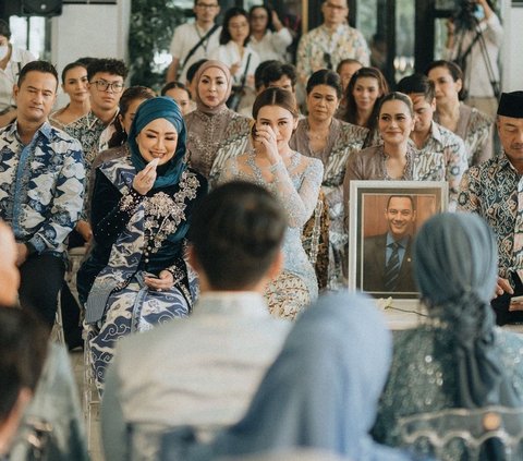 Berikan Pesan Menyentuh untuk Sang Putri