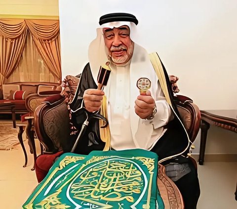 Guardian and Key Holder of the Kaaba Saleh bin Zain Al-Abidin Al-Shaibi Passes Away
