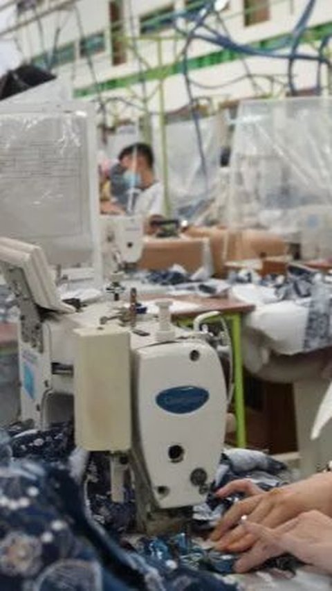 KSPI Sebut PHK Massal Buruh Pabrik di Jateng Dampak UU Cipta Kerja, Pj Gubernur Minta Tak Dibesar-besarkan