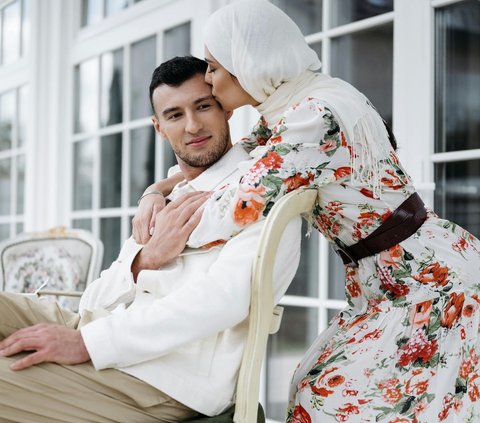 Find a Pious Wife, Here are 5 Benefits that Can be Obtained, One of Them Being a Helper in the Hereafter