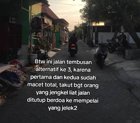 Pernikahan Menutup Akses Jalur Utama, Pengendara Jadi Harus Putar Balik karena Mencari Jalan Alternatif!