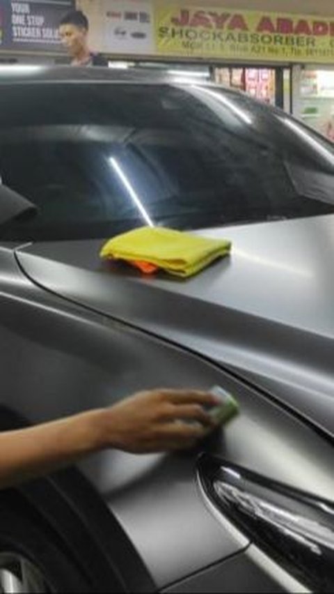 Mencuci mobil yang dilapisi coating bisa menyebabkan kerusakan jika dilakukan dengan salah