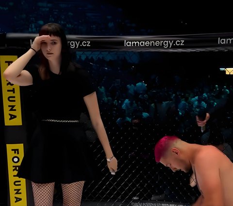 MMA Fighter Proposes to Girlfriend After Losing, Turns Out to Be Rejected in Front of 20 Thousand Spectators
