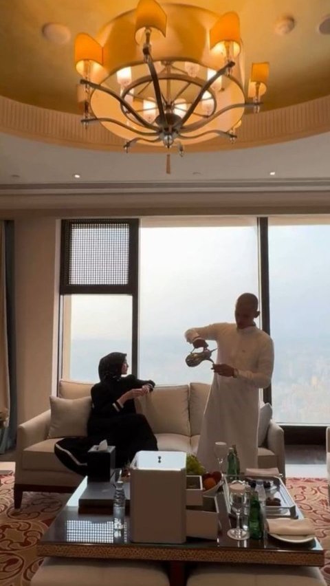 Mewah dengan View Kakbah, Ini Potret Kamar Hotel Citra Kirana Saat Haji <br>