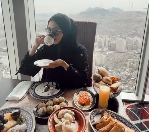 Mewah dengan View Kakbah, Ini Potret Kamar Hotel Citra Kirana Saat Haji