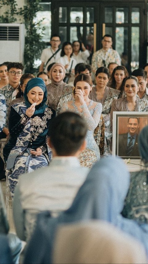 Potret Reza Artamevia dan Angelina Sondakh di Lamaran Aaliyah Masaid, Hubungannya Erat banget & Kompak Abis!<br>