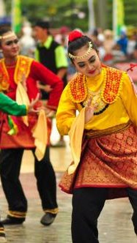 <b>Festival Tabot, Kekayaan Budaya Bengkulu Memperingati Peristiwa Tragis Cucu Nabi</b>