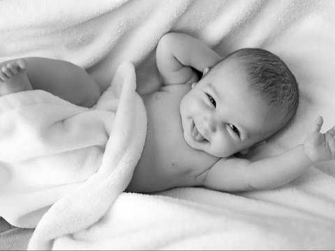 Manfaat Baby Spa untuk Bayi