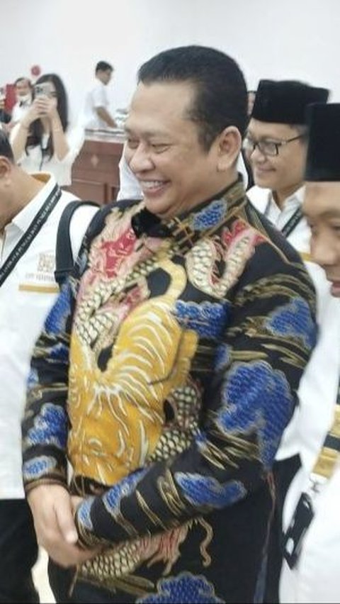 Pimpinan MPR Temui Jokowi di Istana