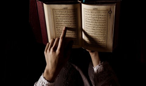 <b>Lauhul Mahfud dalam Al-Qur'an</b><br>