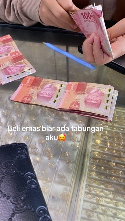 Menjadi pegawai SPBU memberikan berbagai pengalaman, mulai dari memiliki investasi emas hingga mampu membeli mobil