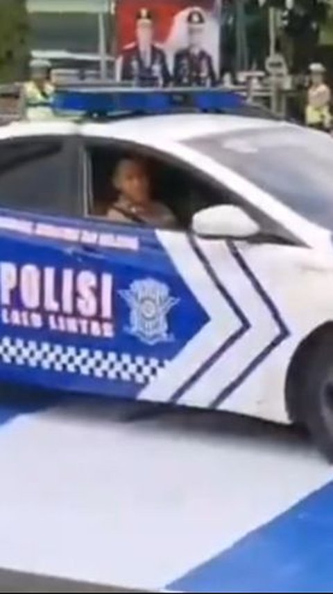 Viral Mobil Polisi Lindas Bendera Israel di Banjarnegara, Begini Faktanya