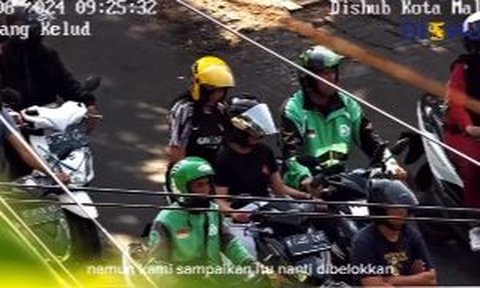 Aksi Driver Ojol Jadi Penyelamat Pengguna Jalan yang Tak Pakai Helm, 'Kok Peka Sekali Sih Pak'