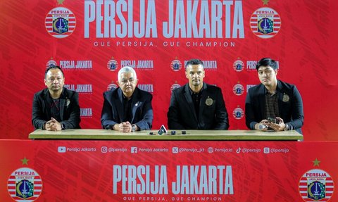 FOTO: Perkenalkan! Inilah Pelatih Baru Persija Jakarta, Pernah Berseragam Barcelona