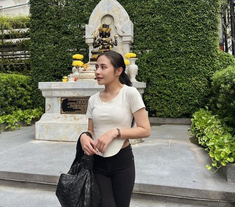 Potret Prilly Latuconsina Liburan di Thailand, Tampil Bare Face Cantik Maksimal & Body Goals Jadi Sorotan